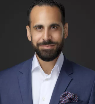 Formal headshot LR 11